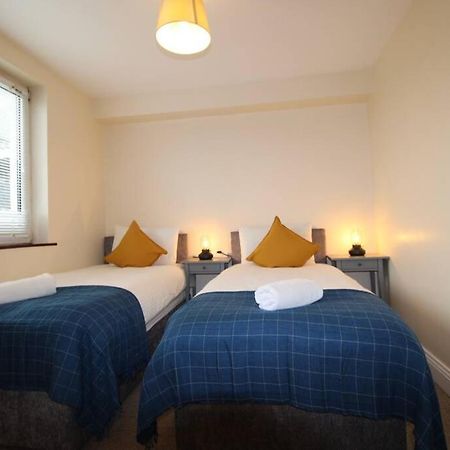 Large 3 Bed, Galway City Centre Leilighet Eksteriør bilde